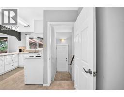 Bedroom - 5116 Forego Avenue, Calgary, AB T2A2C6 Photo 16