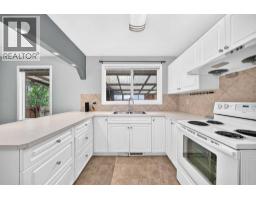 Bedroom - 5116 Forego Avenue, Calgary, AB T2A2C6 Photo 6