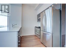 Kitchen - 4903 - 832 Bay Street, Toronto, ON M5S1Z6 Photo 6