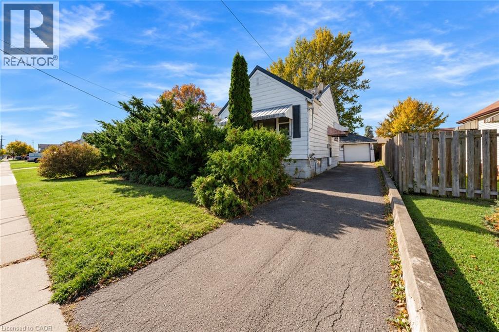 808 SOUTHWORTH Street S, Welland