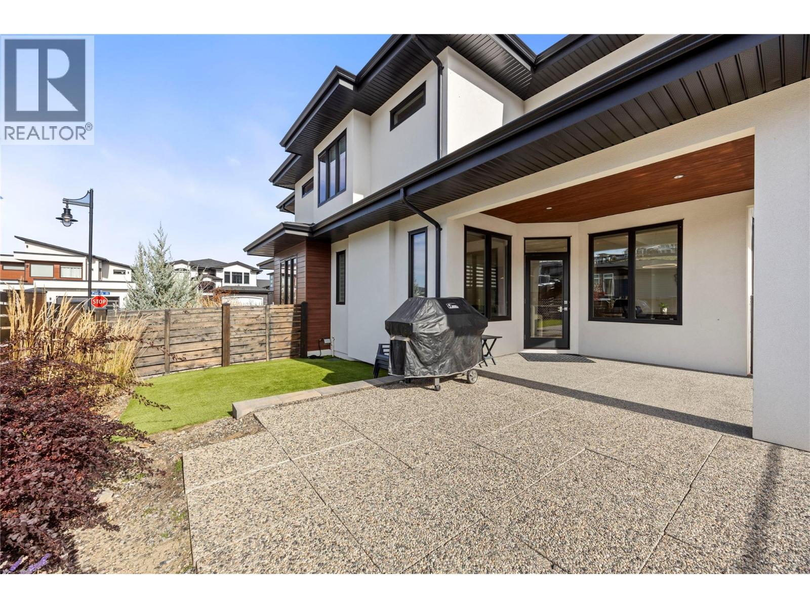1265 Ponds Avenue, Kelowna - Image 1