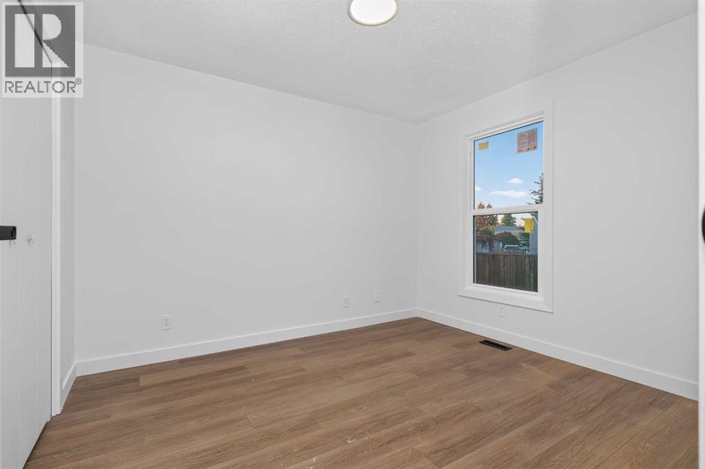 73 Penworth Close SE - photo 16