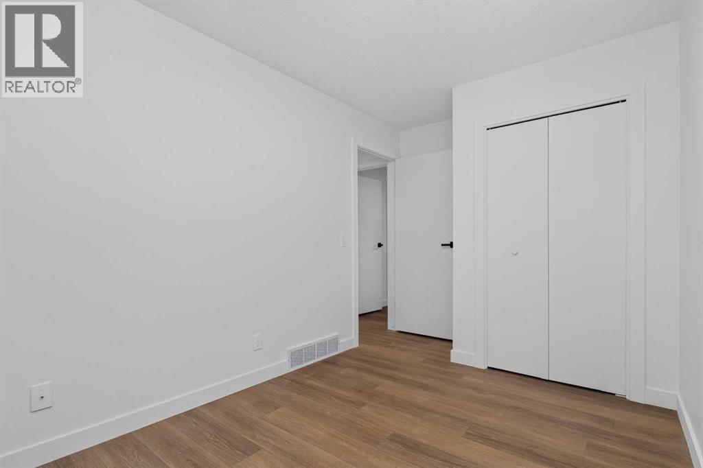 73 Penworth Close SE - photo 18