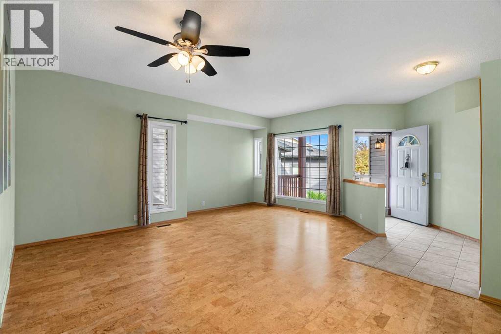 196 River Rock Crescent SE - photo 4