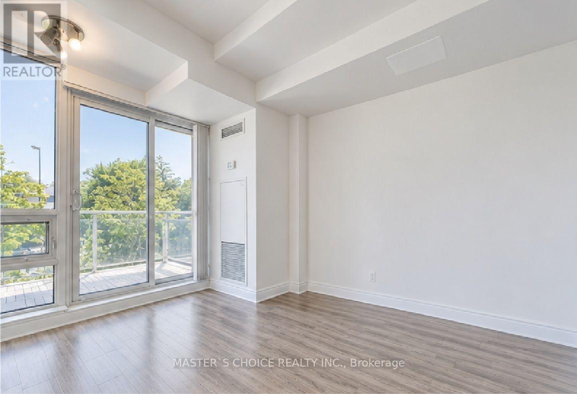 31 Olive Unit 215 photo 4