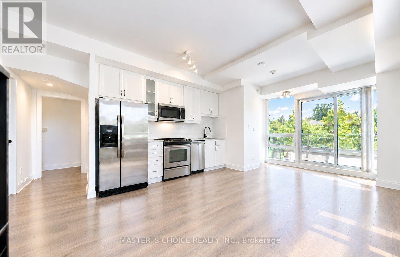 31 Olive Unit 215 photo 2