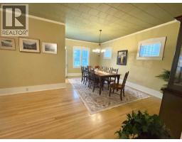 4pc Bathroom - 1407 4 Avenue S, Lethbridge, AB T1J0R6 Photo 10