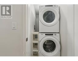 23 - 3409 Ridgeway Drive, Mississauga, ON L5L0B9 Photo 22