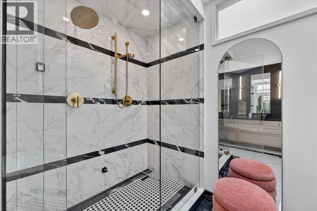 914 Royal Avenue SW - photo 35