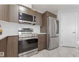 8955 150 St Nw, Edmonton, AB T5R1E6 Photo 16