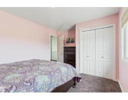1075 Mckinney Gr Nw, Edmonton, AB T6R3S5 Photo 35