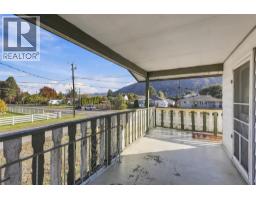 4569 Spurraway Road, Kamloops, BC V2H1M8 Photo 17