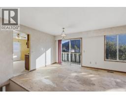 Laundry room - 4569 Spurraway Road, Kamloops, BC V2H1M8 Photo 12