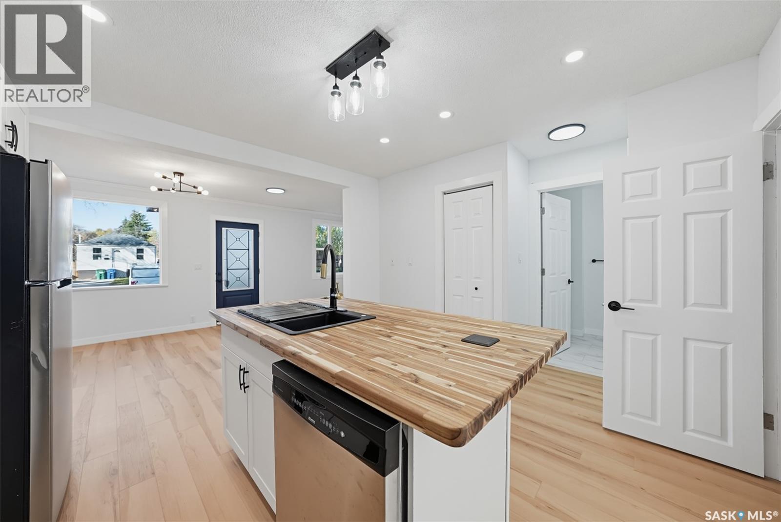 836 K AVENUE N, Saskatoon — photo 12