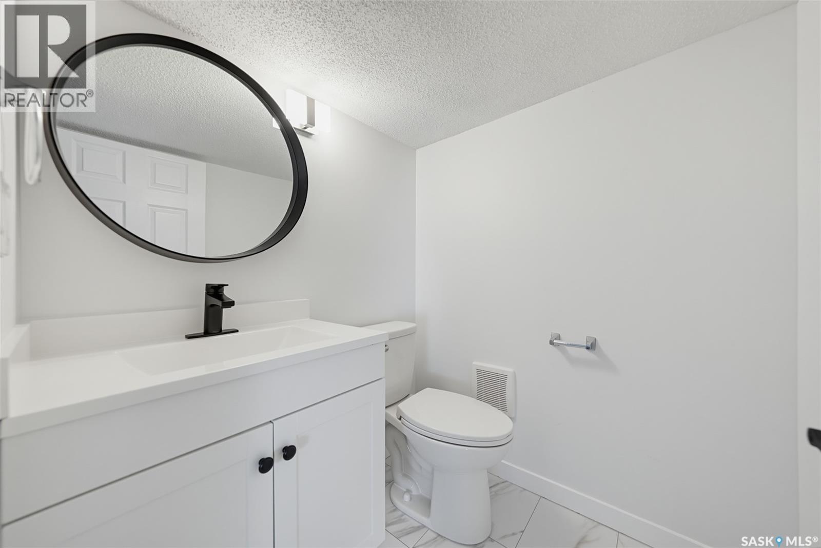 836 K AVENUE N, Saskatoon — photo 24