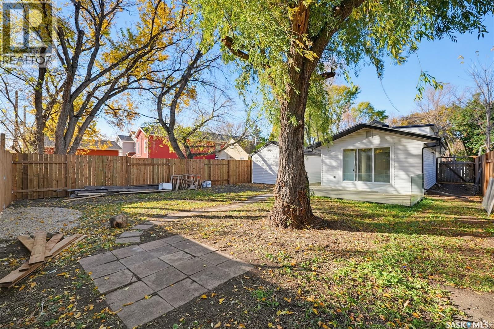 836 K AVENUE N, Saskatoon — photo 26