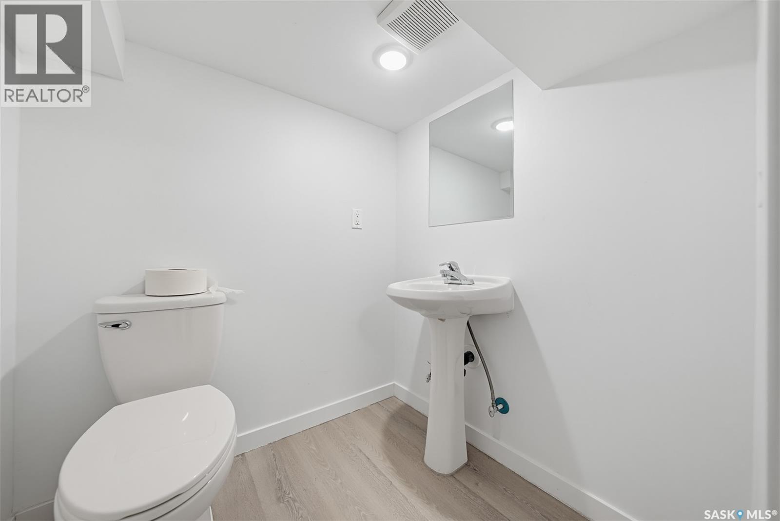 836 K AVENUE N, Saskatoon — photo 31