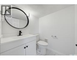 836 K Avenue N, Saskatoon, SK S7L2N1 Photo 24
