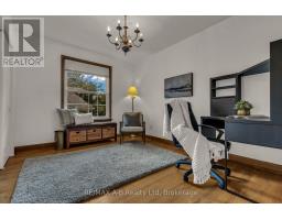 1554 Sunnycove Drive, Mississauga, ON L4X1B5 Photo 14