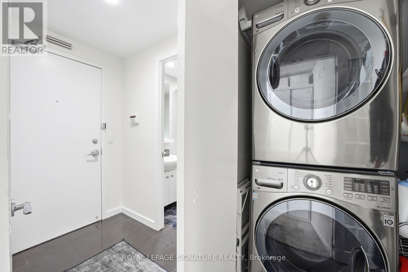 510- 218 Queens Quay West, Toronto, ON photo 14