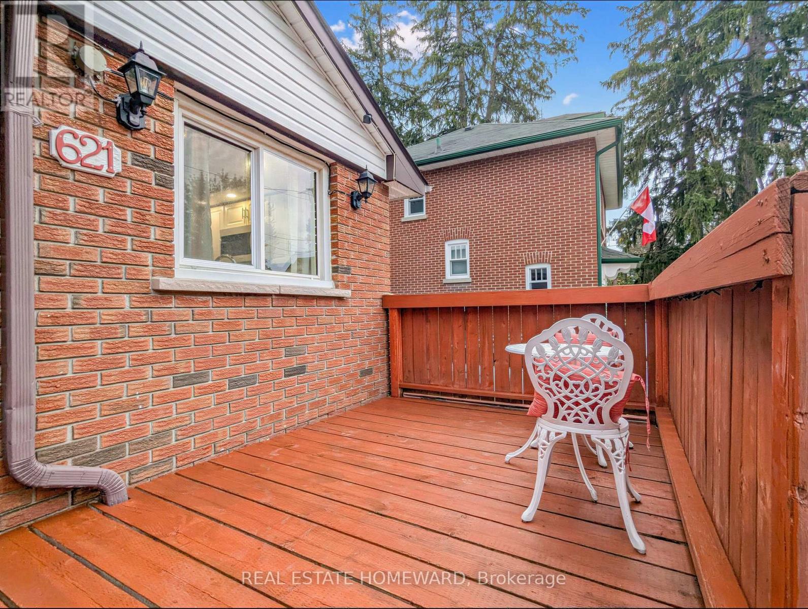 621 BYRON STREET S, Whitby (Downtown Whitby) — photo 3