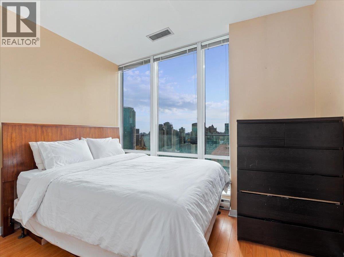 Photo of 1513 989 NELSON STREET 10
