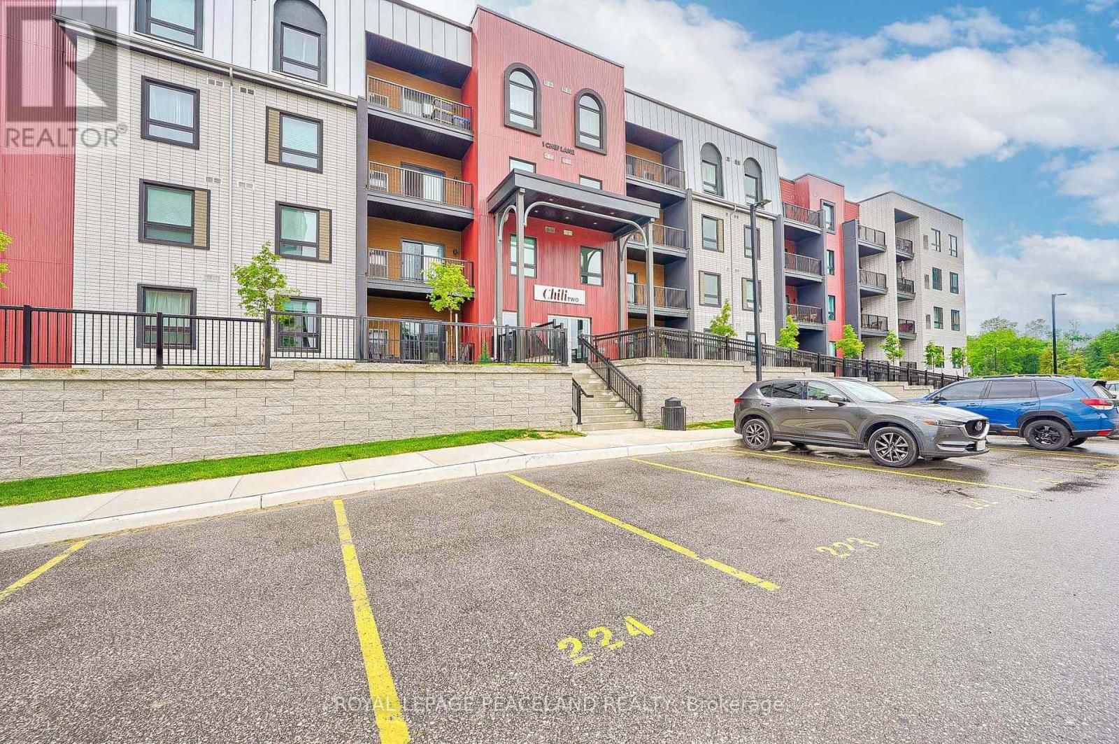 412- 1 CHEF Lane, Barrie, ON photo 45