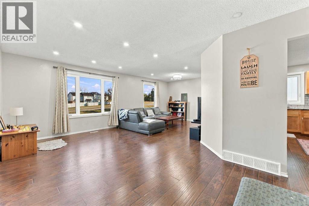 95 Rundleson Way NE - photo 3