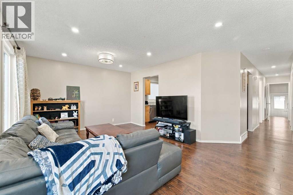 95 Rundleson Way NE - photo 5
