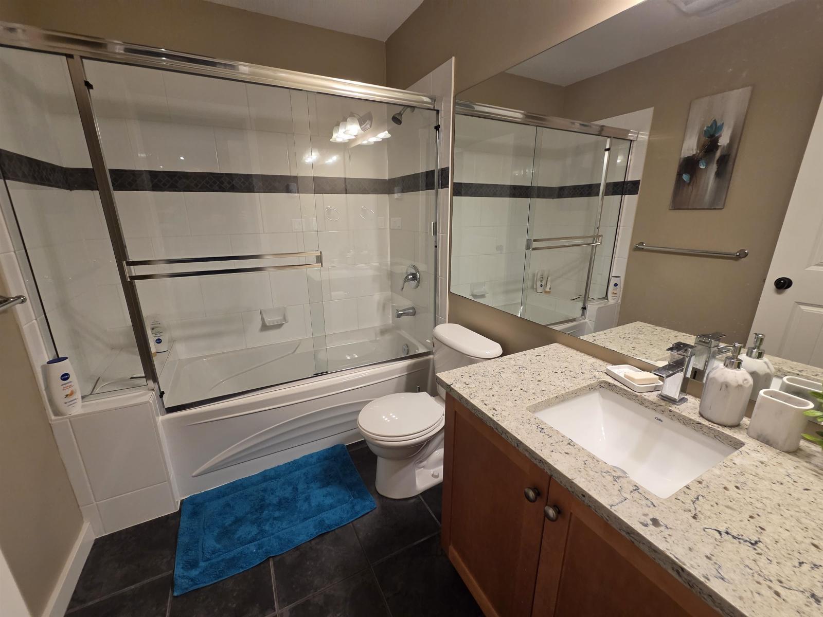 Photo of 1856 HUCKLEBERRY BEND, Cultus Lake South 32