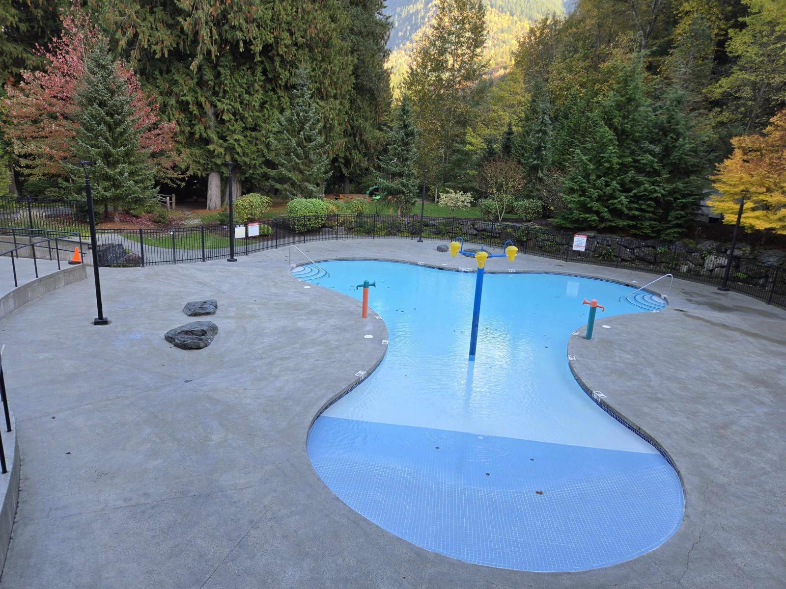 Photo of 1856 HUCKLEBERRY BEND, Cultus Lake South 24