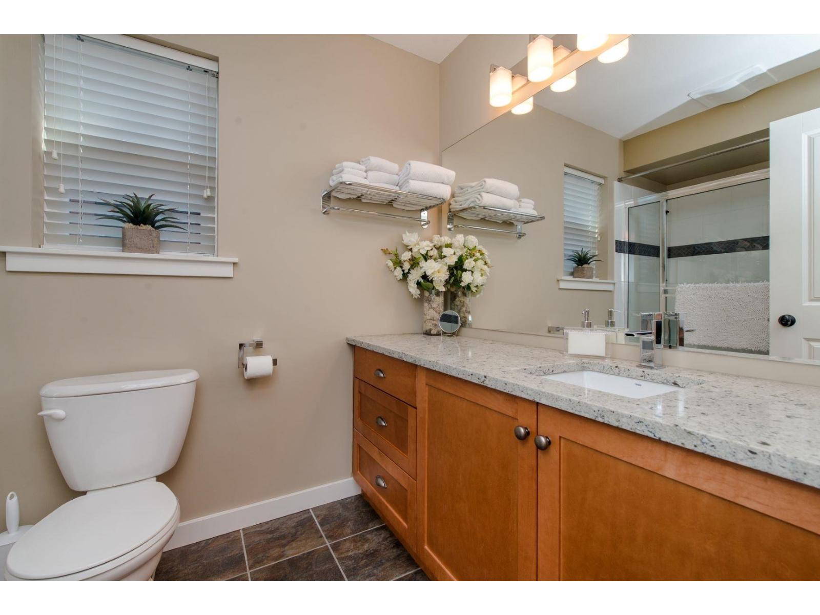 Photo of 1856 HUCKLEBERRY BEND, Cultus Lake South 18