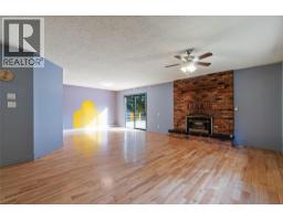 2455 Forest Drive, Blind Bay, BC V0E1H2 Photo 16