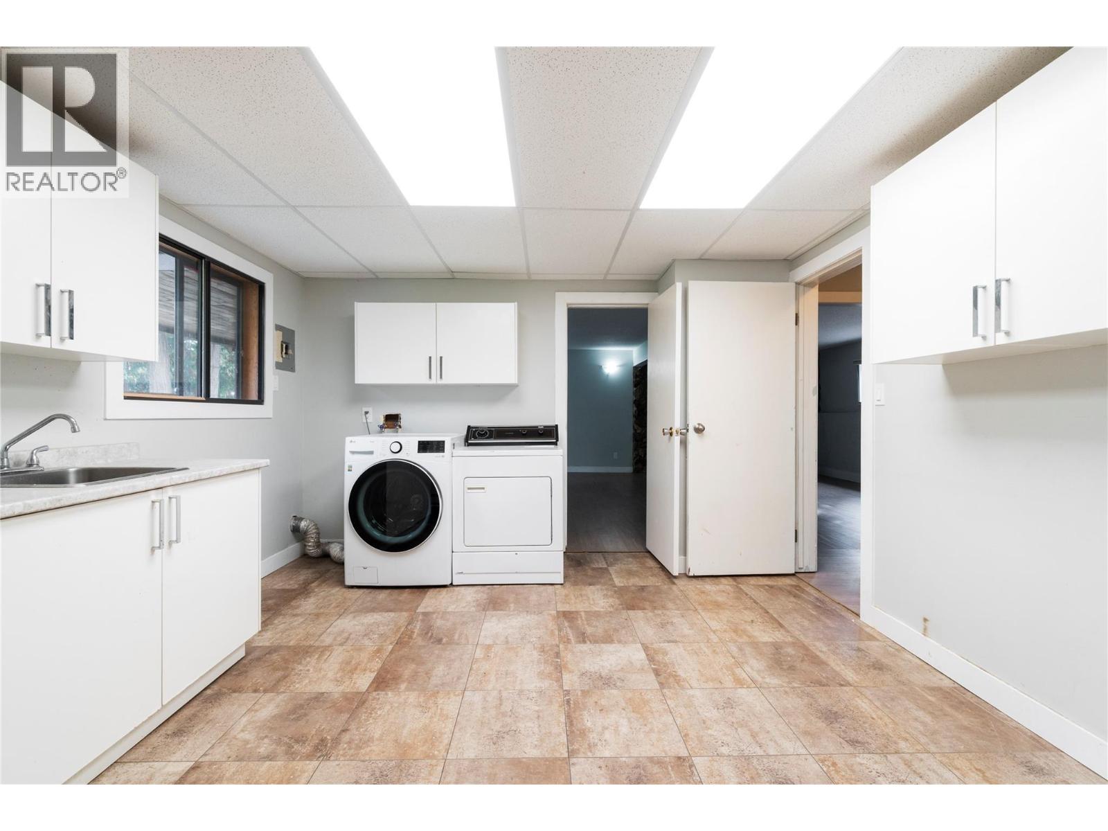  2455 Forest Drive, Blind Bay