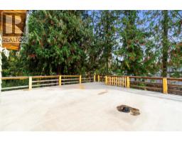 2455 Forest Drive, Blind Bay, BC V0E1H2 Photo 22
