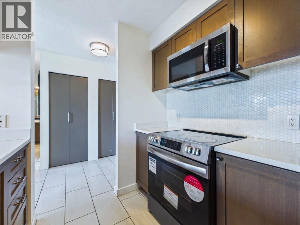 Photo of 1303 1288 W GEORGIA STREET 9