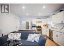 82 Elliott Rd, Sault Ste  Marie, ON P6C2Z4 Photo 7