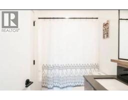 1471 St Paul Street Unit# 1409, Kelowna, BC V1Y2E4 Photo 6