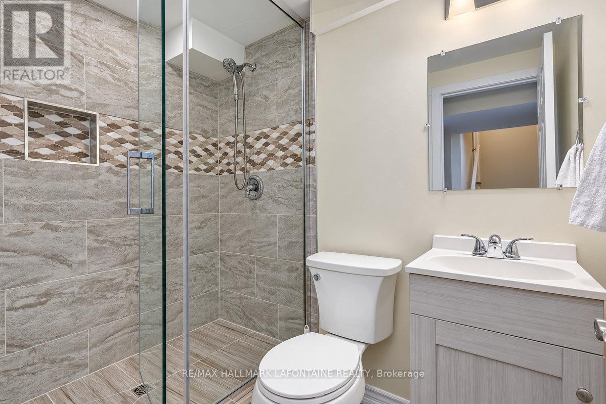 Condos for Sale in Ottawa – 244 WILLOW ASTER CIRCLE, Ottawa – By Peter Sagos - Image 28