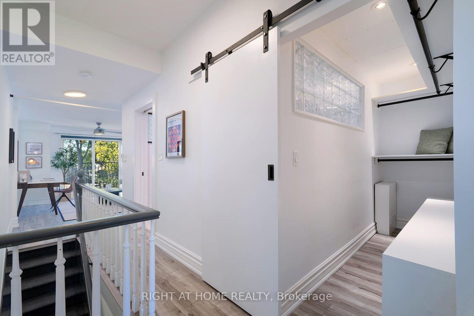 25 Pretoria Avenue, Toronto, ON photo 23