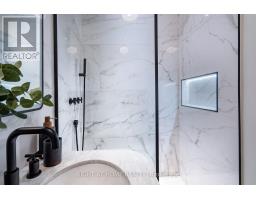 25 Pretoria Avenue, Toronto, ON M4K1T2 Photo 18
