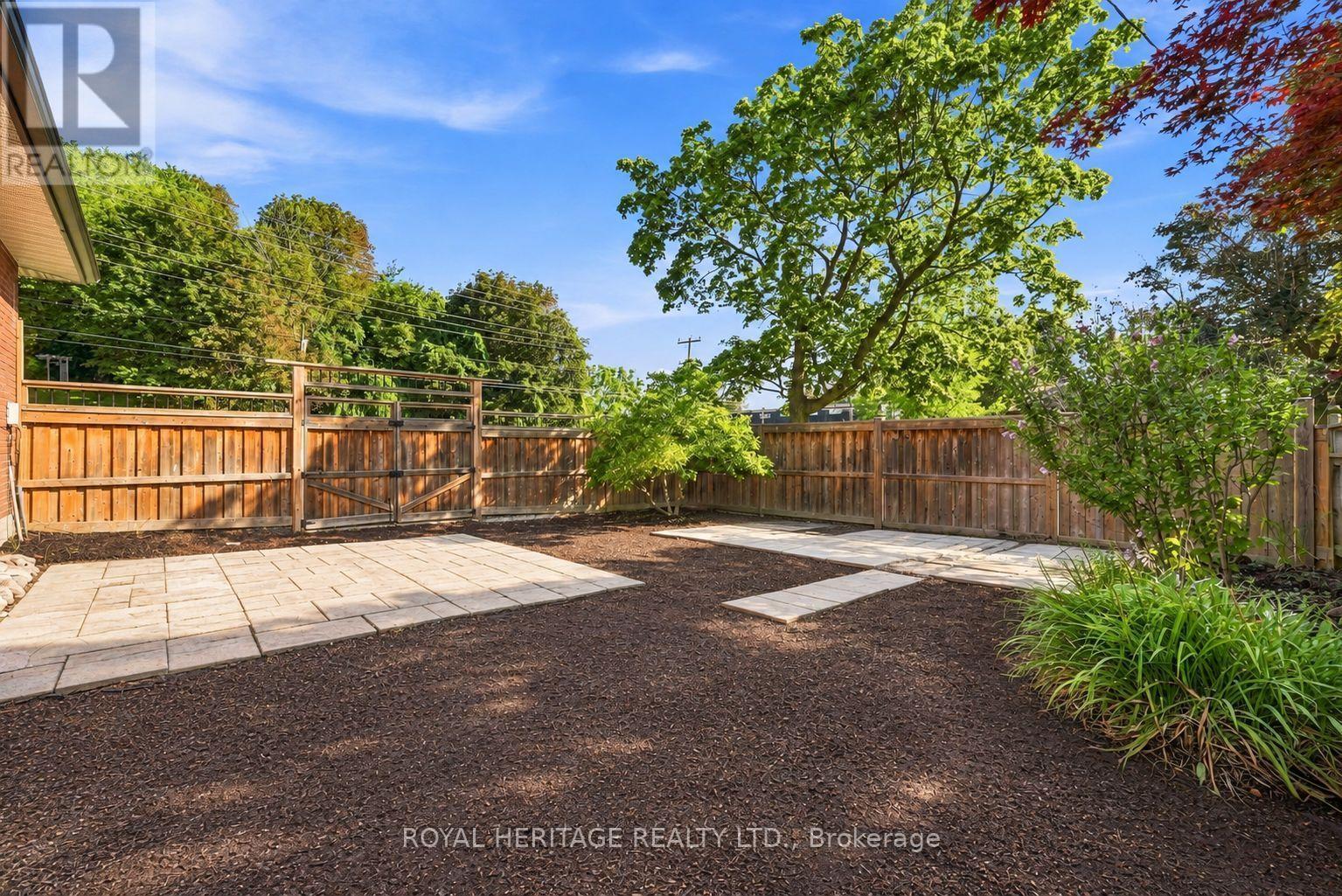 471 Rossland Road East, Oshawa, ON photo 49