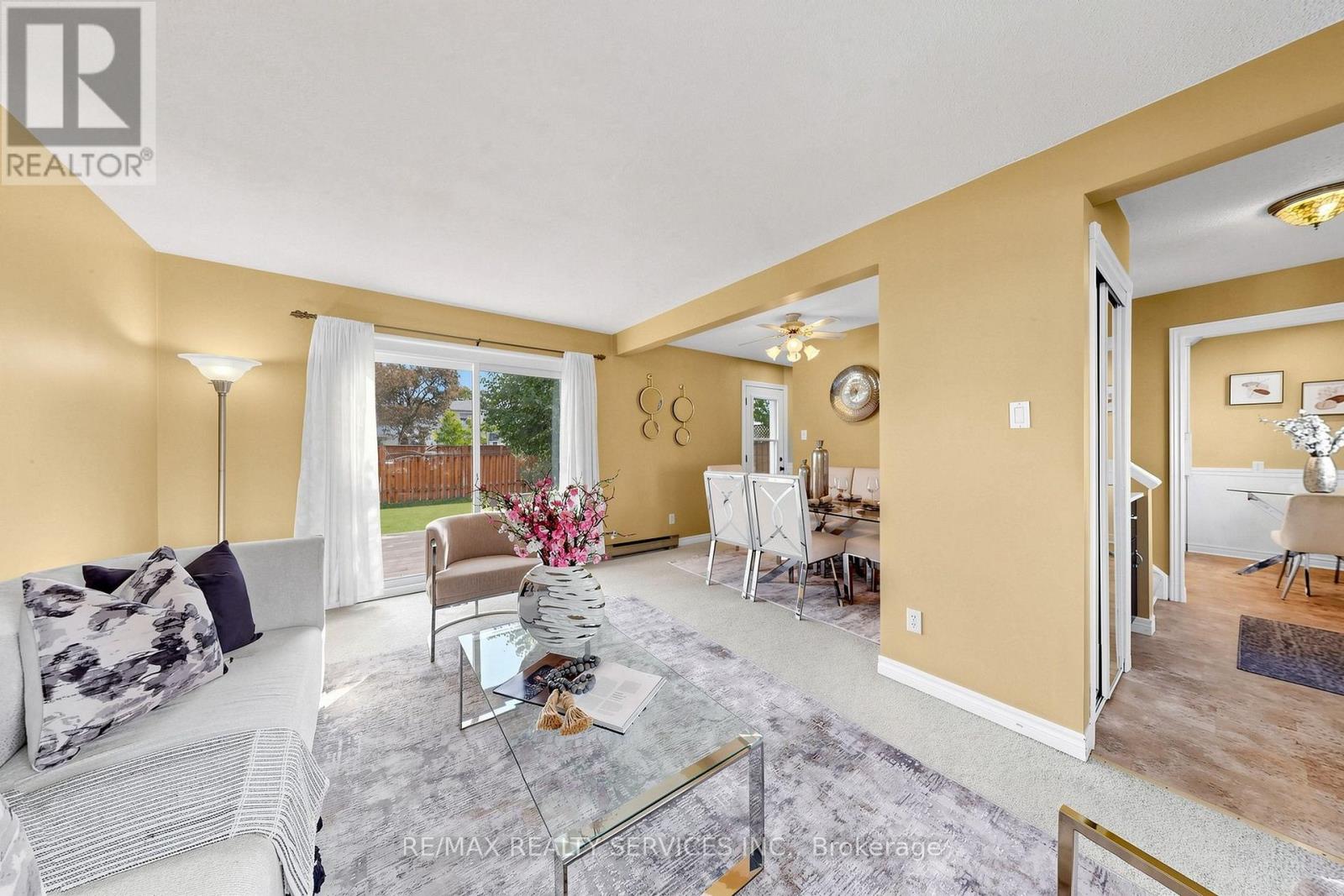 25 Jennifer Square, Brampton, ON photo 11