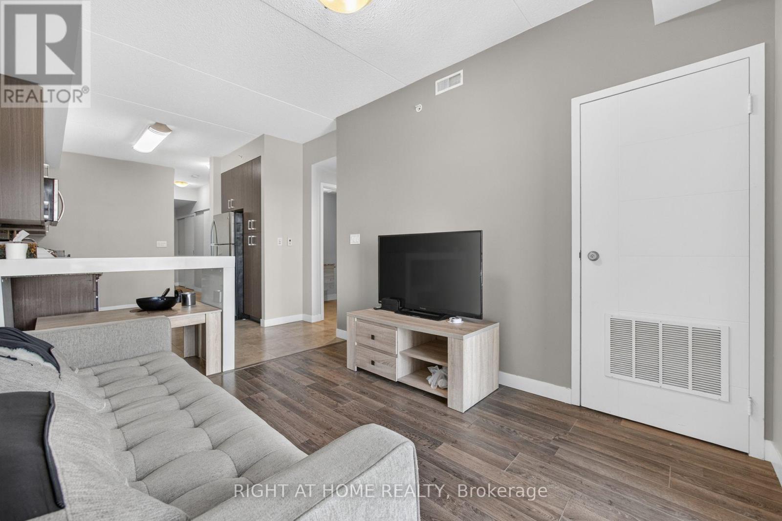 B508- 62 Balsam Street, Waterloo, ON photo 22