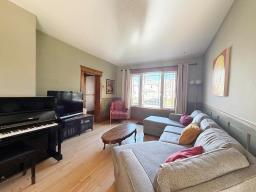 90 Cobourg Avenue, Winnipeg, MB R2L0H5 Photo 18