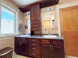 90 Cobourg Avenue, Winnipeg, MB R2L0H5 Photo 36