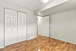 87 George Reshaur Bay, Winnipeg, MB R2C2P8 Photo 29