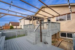 87 George Reshaur Bay, Winnipeg, MB R2C2P8 Photo 39