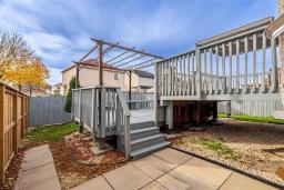 87 George Reshaur Bay, Winnipeg, MB R2C2P8 Photo 40
