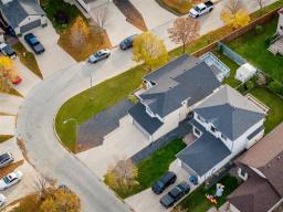 87 George Reshaur Bay, Winnipeg, MB R2C2P8 Photo 46